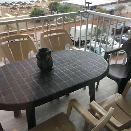 Piso Primera Linea De Playa En Recien Reformado Apartment *